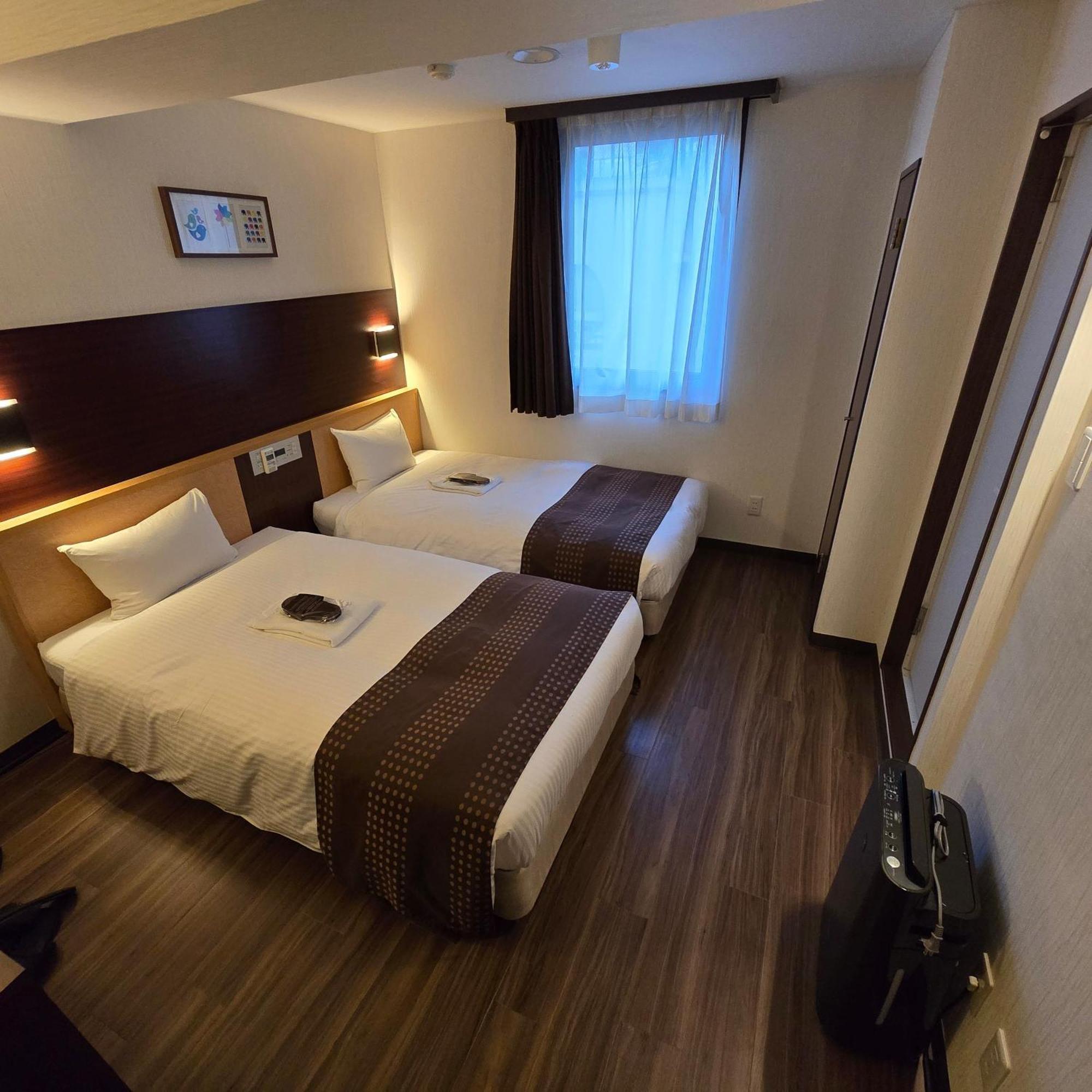 Ueno First City Hotel Tokio Exterior foto